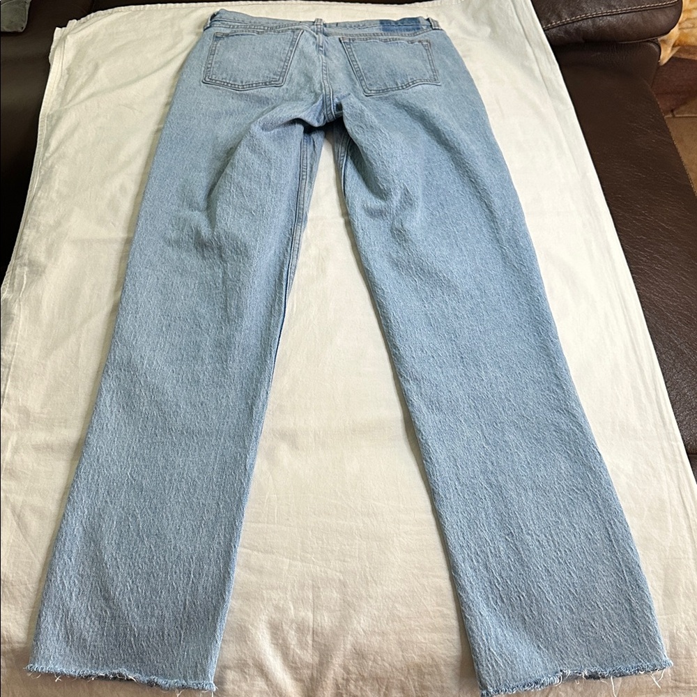 Abercrombie & Fitch Curve Love Mid Rise Straight Jean Size 28 - Picture 8 of 11